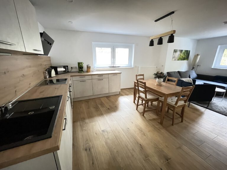 Ferienwohnung Fichtenwald in Neunkirchen Kohlhof - Küche